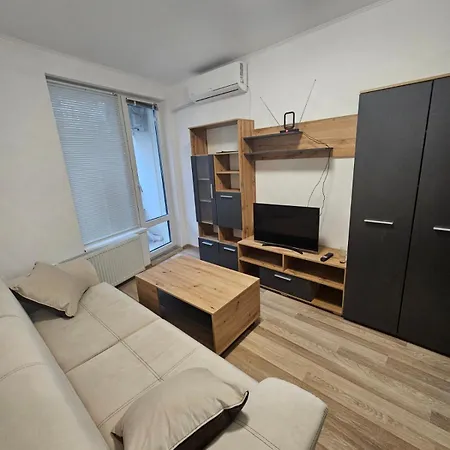 Apartment Descho Burgas